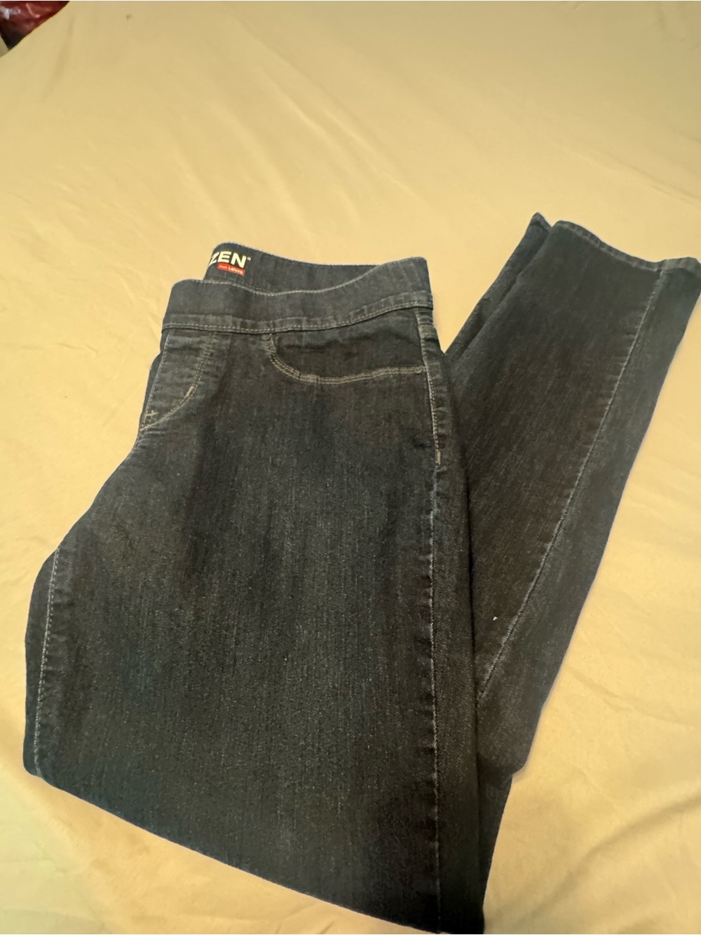 DENIZEN from Levi’s Skinny Jeans - Women’s Size 12 Medium - Dark Wash Pull-On